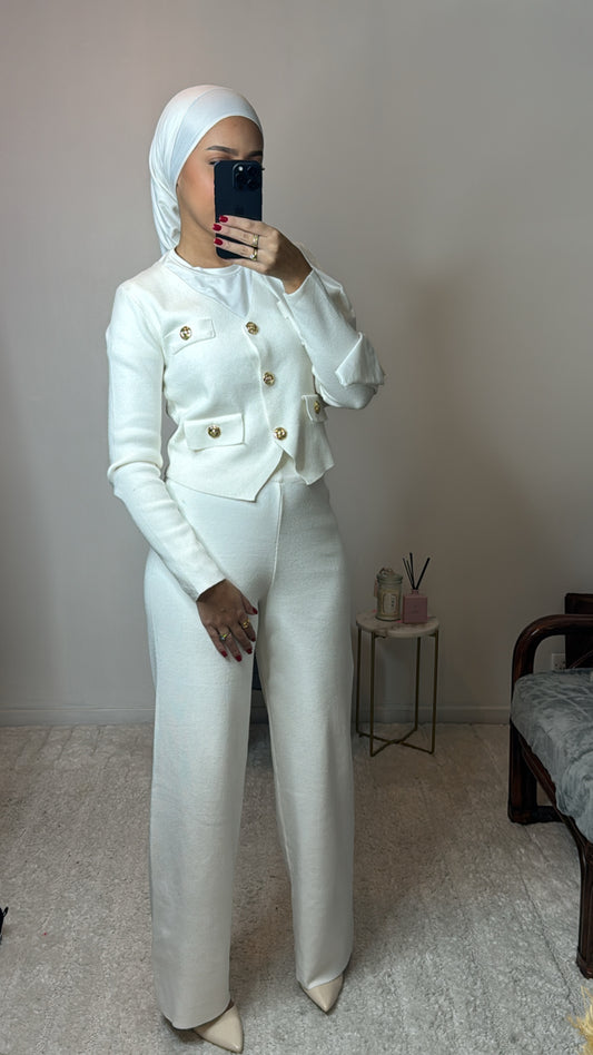 Ensemble blanc
