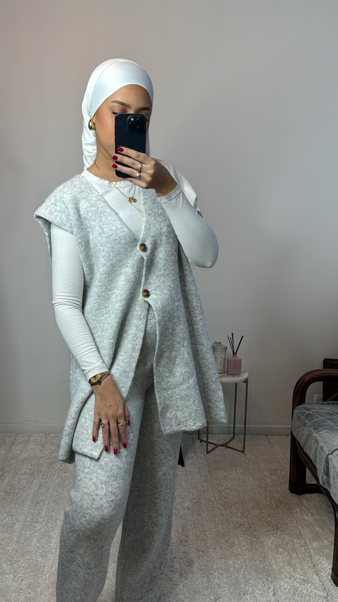 Ensemble ouvert gris